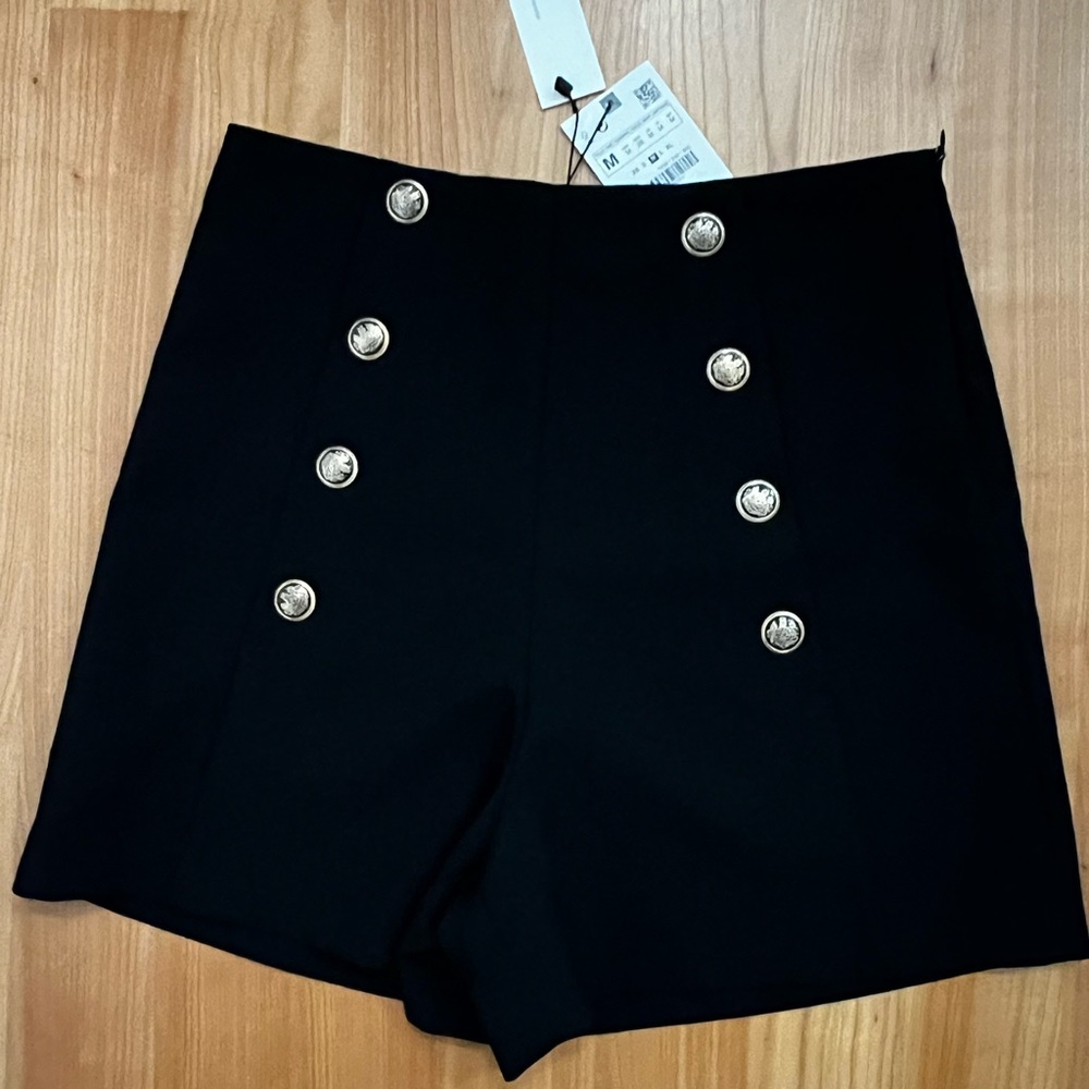 Zara Black Button-Detail Women Shorts